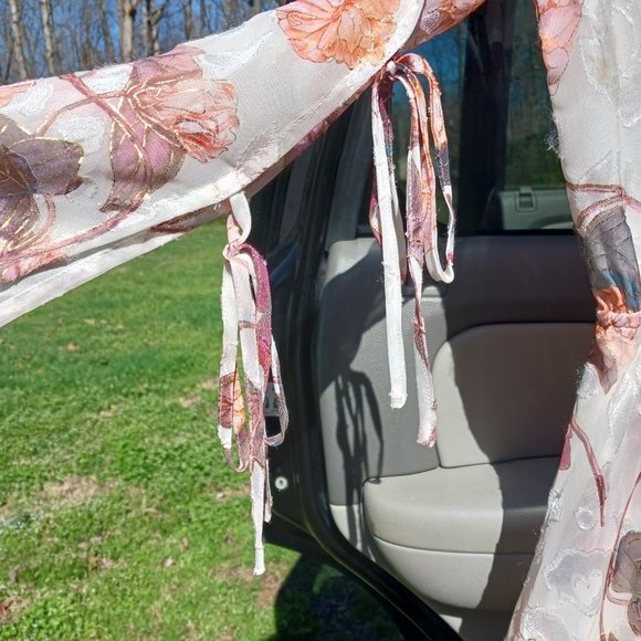 Selfie Leslie Dress - Picture 8 of 13